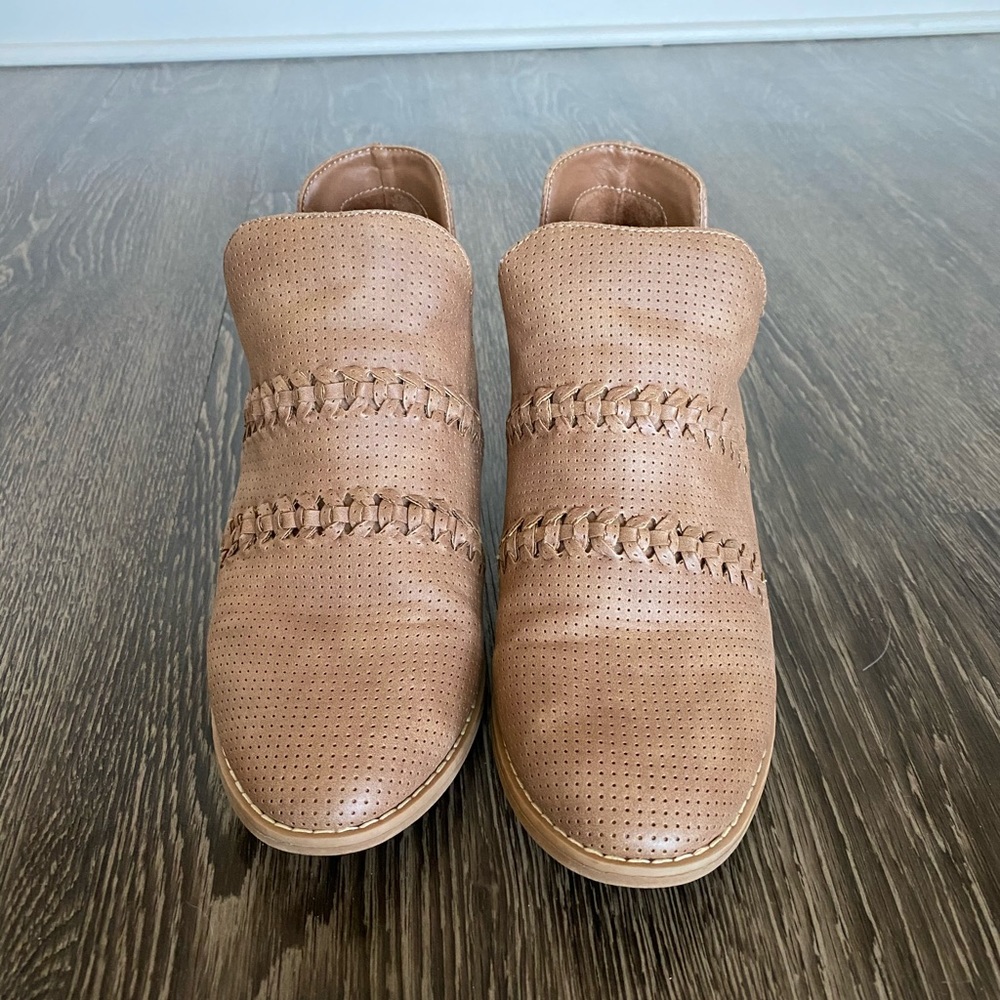 Cognac Booties